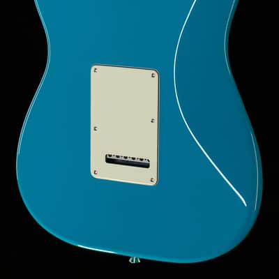 Fender American Professional II Stratocaster Miami Blue Rosewood Fingerboard (750) image 2