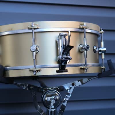 HHG drums 14x5.25 Handmade Brass With Solid Brass Bespoke Hoops 2022 Satin Lacquer image 6