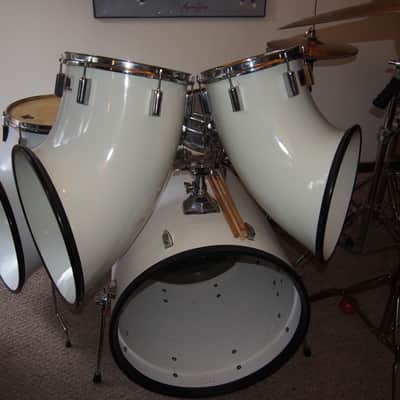 North 4 Piece Set 1969 Fiberglass.  MINT. Collectible. Awesome Sound. Head sizes 22, 14, 12, 10"HUGE image 3