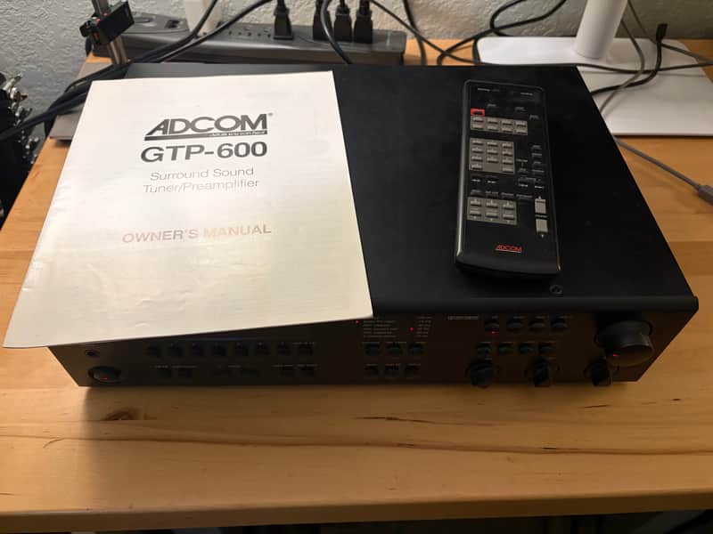 Adcom GTP-600 - with Remote