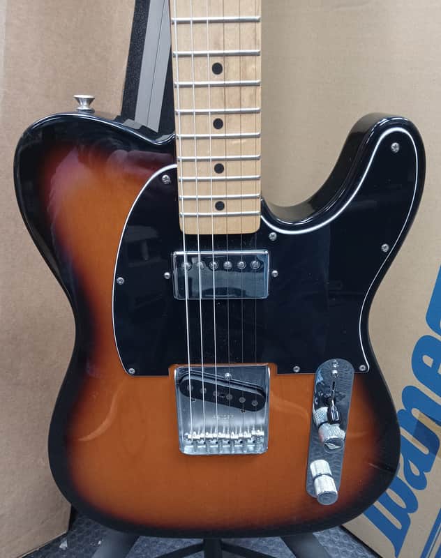 Fender California Fat Telecaster with Maple Fretboard (1997) in Sunburst w/hardshell case image 1