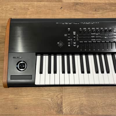 Korg Kronos 2 88 Synth Serial No: 205621 | Second Hand image 2