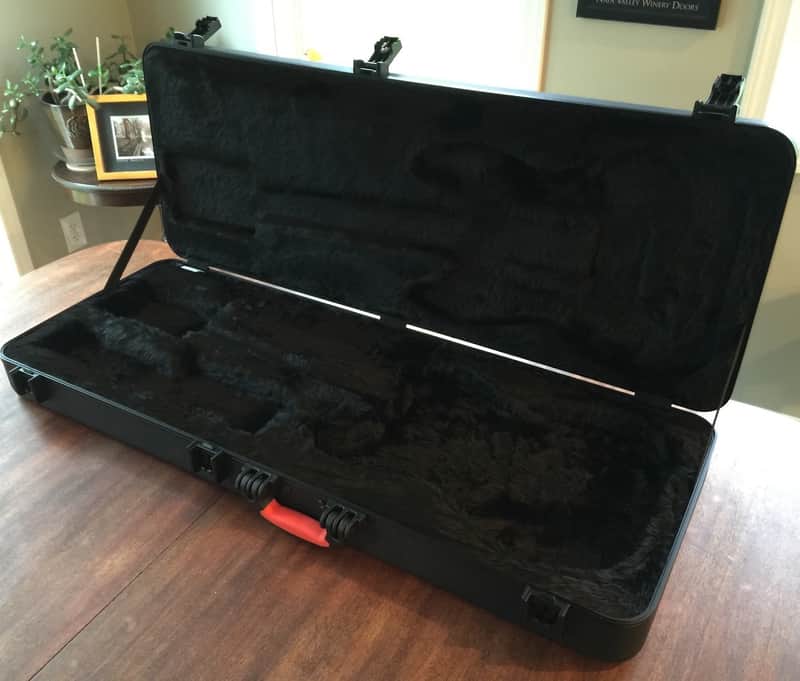 Fender ABS Molded Strat/Tele Case image 2