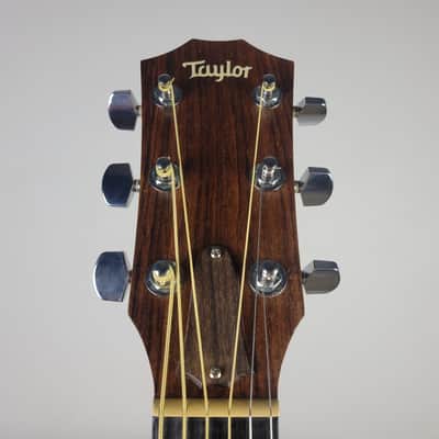 2012 Taylor 210e - Natural image 3
