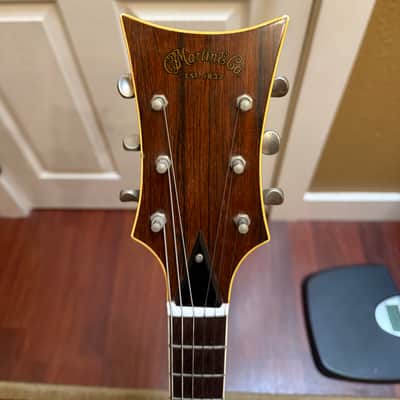 1966–67 Martin GT-75 Burgundy finish.  Comes/w Carrying case– All Original w/ DeArmond Pickups & Bigsby image 7