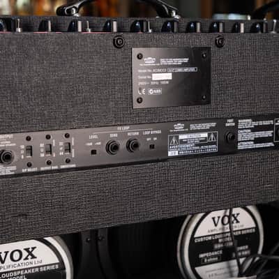 Vox AC30CC2 Custom Classic 2-Channel 30-Watt 2x12" Guitar Combo 2005 - 2010 - Black image 6