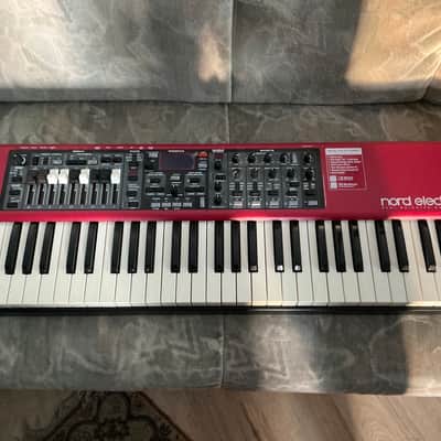 Clavia Nord electro 5D 61