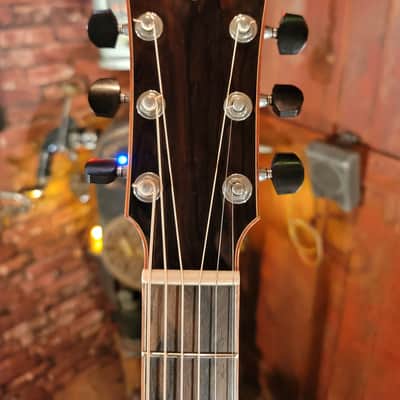 Red Deluxe LR 121816 with Free Furch Guitar Strap and Original CNR image 2