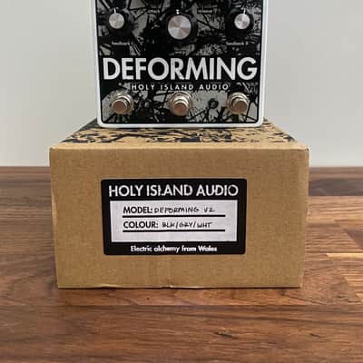 Holy Island Audio Deforming V2 2026 White image 2