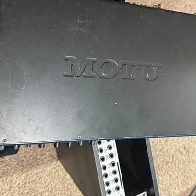 MOTU Traveler Firewire Audio Interface 2000s - Black image 1