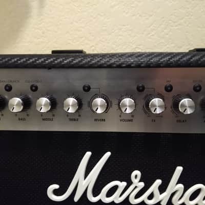 Marshall Mg 100 Hcfx image 8