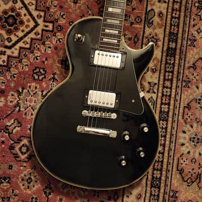 1978 Yamaha SL430 Black Bolt-on Les Paul Custom w/ Yamaha Gigbag