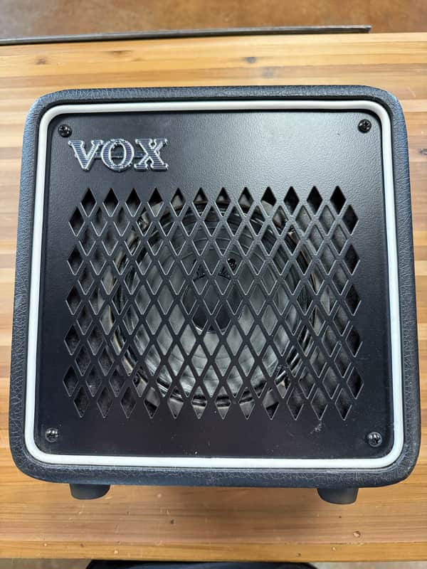 Vox Mini GO 10 10-Watt 1x6.5" Compact Digital Modeling Guitar Combo 2021 - Present - Black