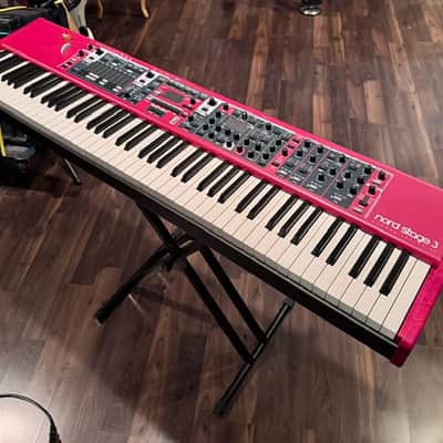 Nord Stage 3 88 Key Synth w/ Nord Official Rolling Soft Case and Nord Official Dust Cover image 3