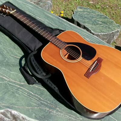 1972 Yamaha FG180 Red Label Nippon Gakki+Gig Bag image 1