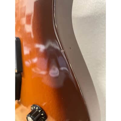 Ovation Ultra Kamen II (UK II) in Sunburst with Original Hardcase Pre-Owned image 16