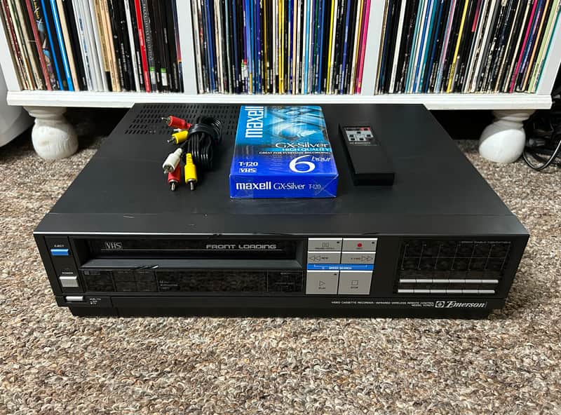 Vintage Emerson VCR870 VCR Video Cassette Recorder VHS Player w/ Remote TESTED ✅