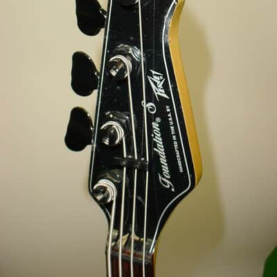 Peavey Foundation S USA 4-String Bass Guitar with EMG Pickups Includes Case image 6