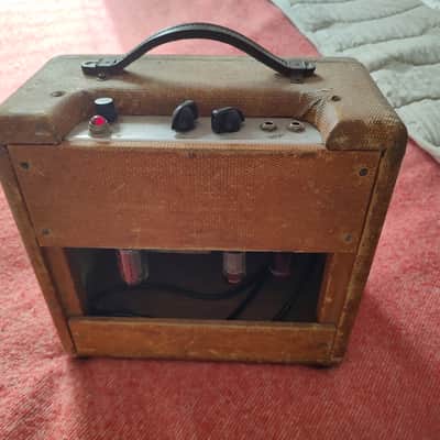Fender Princeton 1948-1949 Tweed Amp Amplifier TV Front image 3