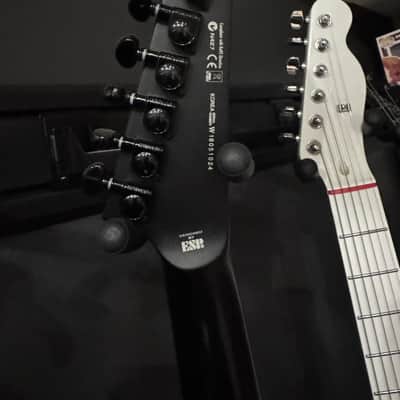ESP LTD M-Black Metal 2018 - Black Satin image 3