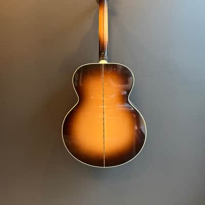 Gibson Custom Shop SJ-200 2016 - Sunburst image 2