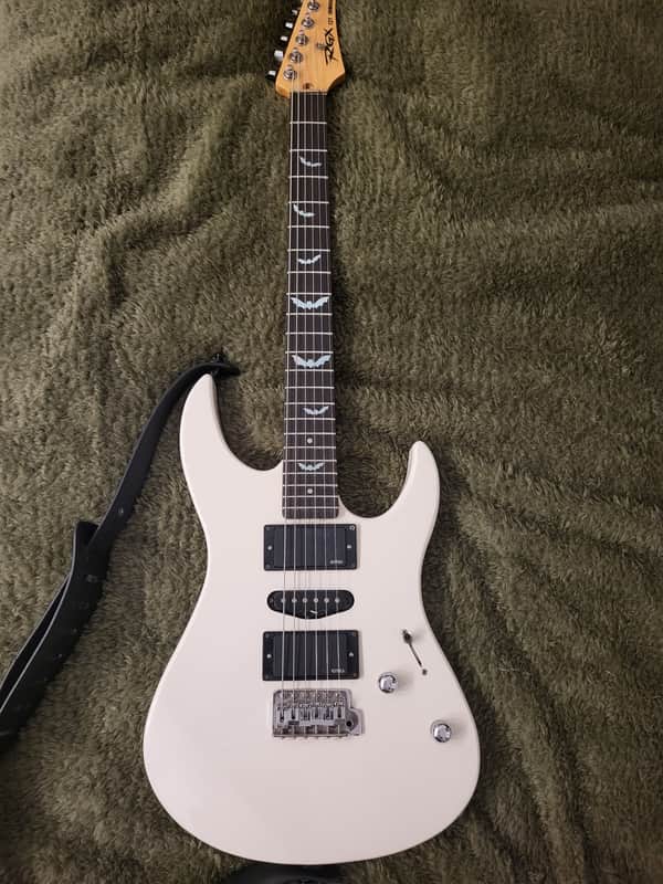 Yamaha RGX 121 EMG 81/85 – Taiwan 1999 – Modded | Reverb