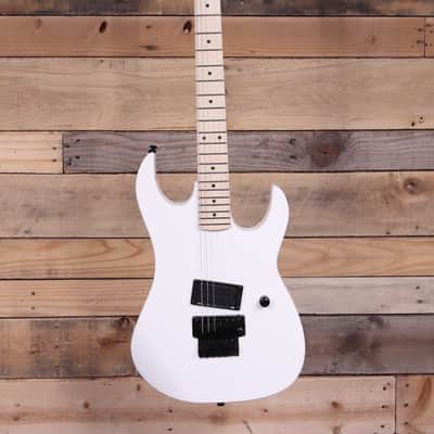 B.C. Rich Gunslinger Retro II Electric Guitar White w/ Floyd Rose image 4