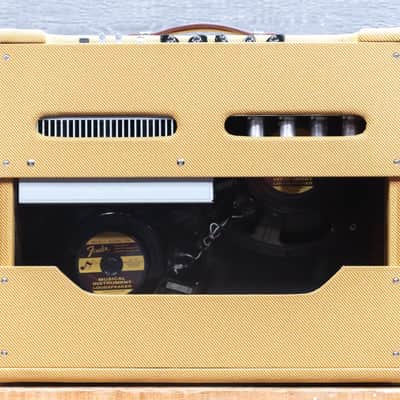 Fender '57 Custom Twin-Amp 40W Hand-Wired 2x12" Guitar Combo Amplifier w/Cover image 4
