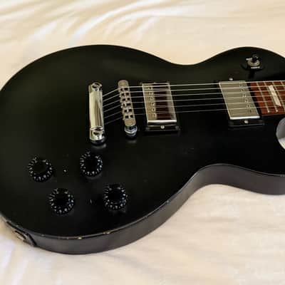 2012 Gibson Les Paul 60's Tribute - Ebony - Free Pro Setup image 2