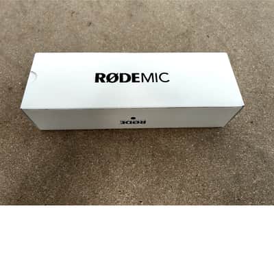Rode NT2-A - Condenser Microphones - Excellent w/ Original Box & Soft Case image 4