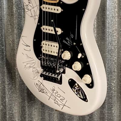 Fender Player Stratocaster Floyd Rose HSS Polar White & Bag #6777 Used image 6