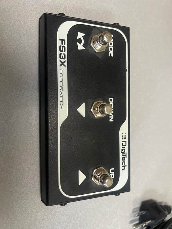 DigiTech FS3X 3 Button Footswitch 2010s - Black image 1