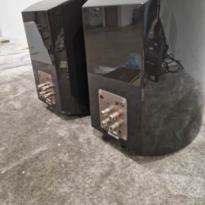 Kef XQ1 Pair - High-Fidelity Bookshelf Speakers - Excellent image 5