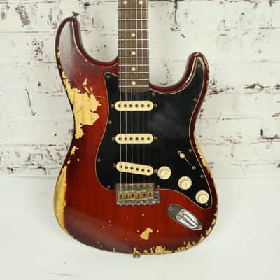 Fender Custom Shop 62 Stratocaster Heavy Relic Violin Burst 2009 image 2