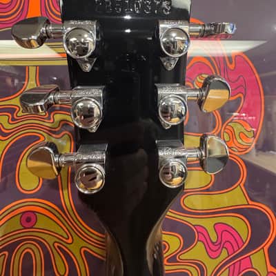 Gibson Les Paul Studio 2021 - Black Cherry Burst image 10