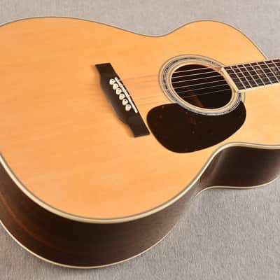 Martin J-40 #2997456 — Jumbo Acoustic Guitar image 3
