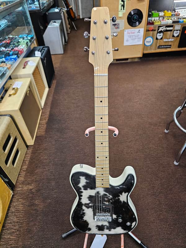 Custom Guitar Telecaster Cowhide.