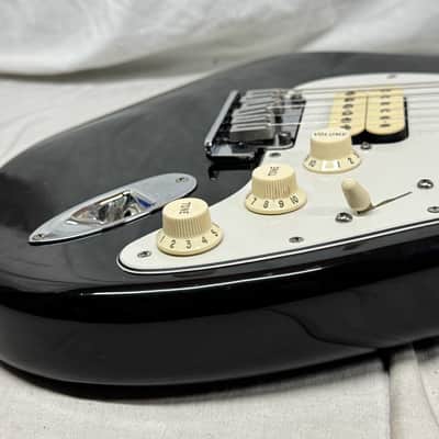 Fender American Deluxe Fat Stratocaster HSS Guitar with Case 2000 - Black / Rosewood fingerboard image 16