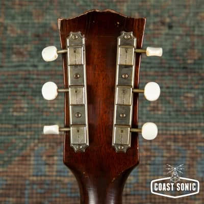 1967 Gibson LG-1 Acoustic Guitar with original Chipboard Alligator Case image 13