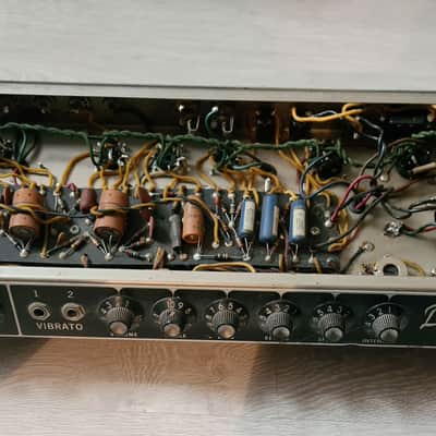 Fender Deluxe Reverb 2-Channel 22-Watt 1x12" Guitar Combo 1963 - 1967 - Black Panel image 9