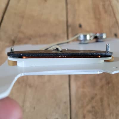 Fender Loaded Stratocaster Pickguard 1997 One Cloth Wired Reissue Pickup - White image 8
