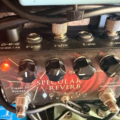 GFI System Specular Reverb V2 2010s - Black/Red image 3