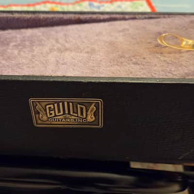 Guild Vintage hardshell 1960's - black image 4