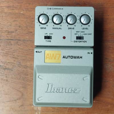 Ibanez AW7 Autowah [NOS - New Old Stock, with Box and Manual] 2002 - 2005 - Grey Silver image 6