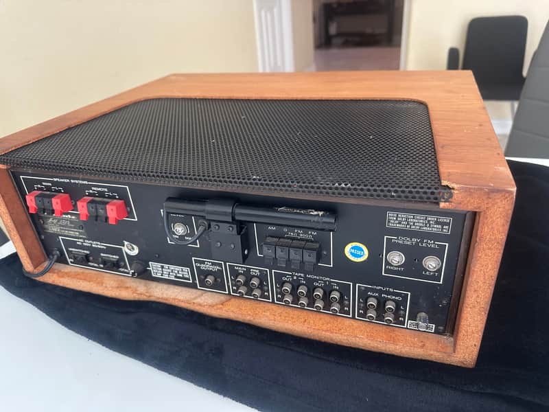 Marantz Model 2325 Stereophonic Receiver image 1