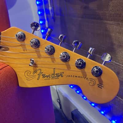 Fender American Professional Classic Jazzmaster 2025 - Present - 3-Color Sunburst image 5