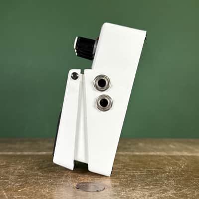Boss NS-2 Noise Suppressor (Silver Label) 1989 - Present - White image 6