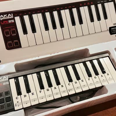 Akai Professional LPK25 25-Key USB MIDI Keyboard Controller w/ Original Box image 1