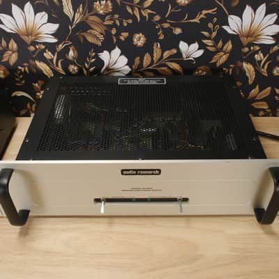Working Audio Research SP-15 Stereo Tube Preamplifier image 9
