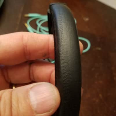 Bose SoundTrue Wired Headphones Around Ear Inline Remote Mic Case Mint - Black & Teal image 6